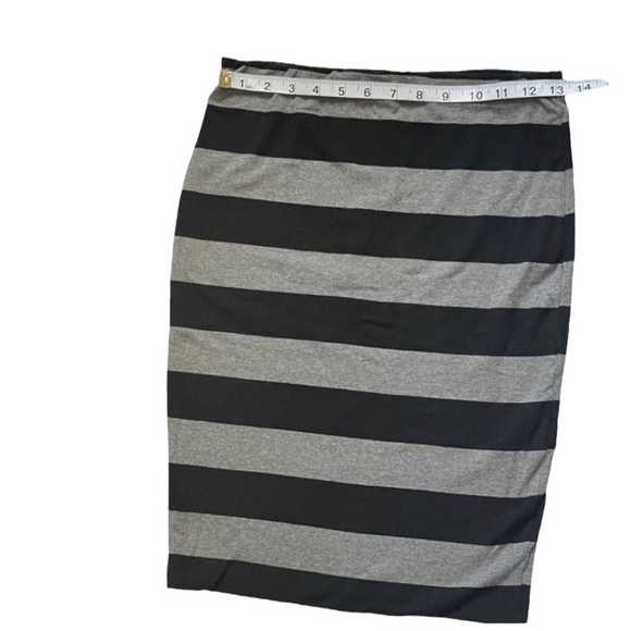 ZARA W&B Collection midi skirt bodycon pencil stretch striped black grey size M - Picture 7 of 13